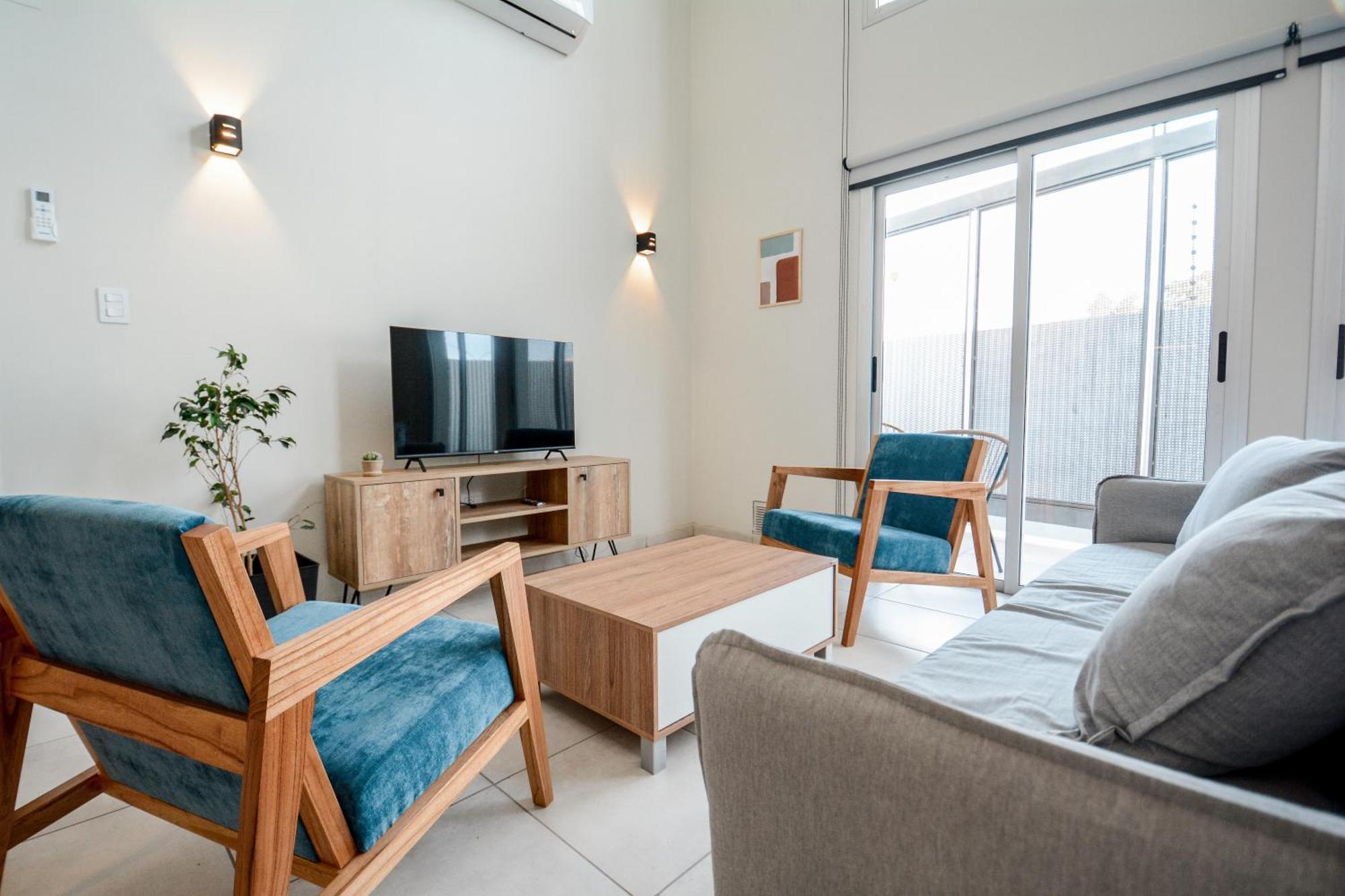 Apartment 5- Fantastico Duplex Centrico!