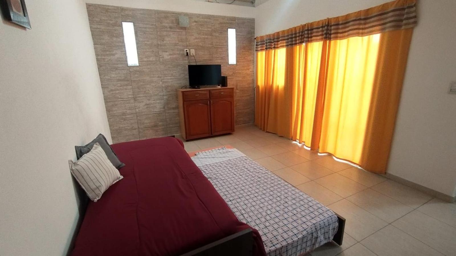Gran Duplex Plaza Independencia Cochera Gratis! Apartamento *