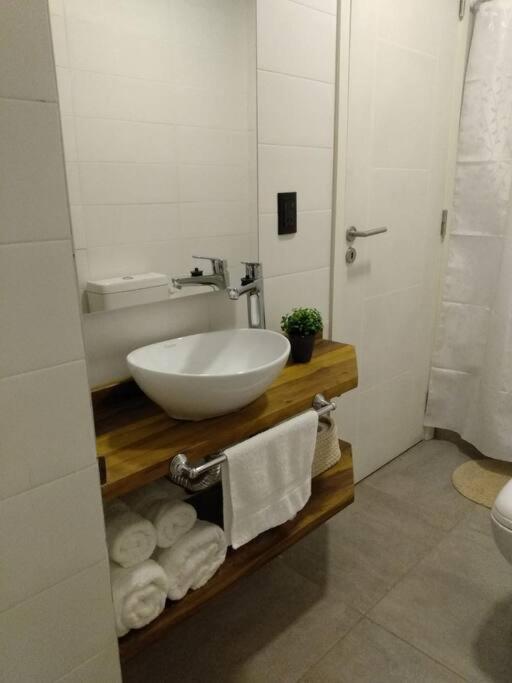 Apartamento Hermoso Departamento Muy Bien Ubicado, Cercano Calle Aristides *