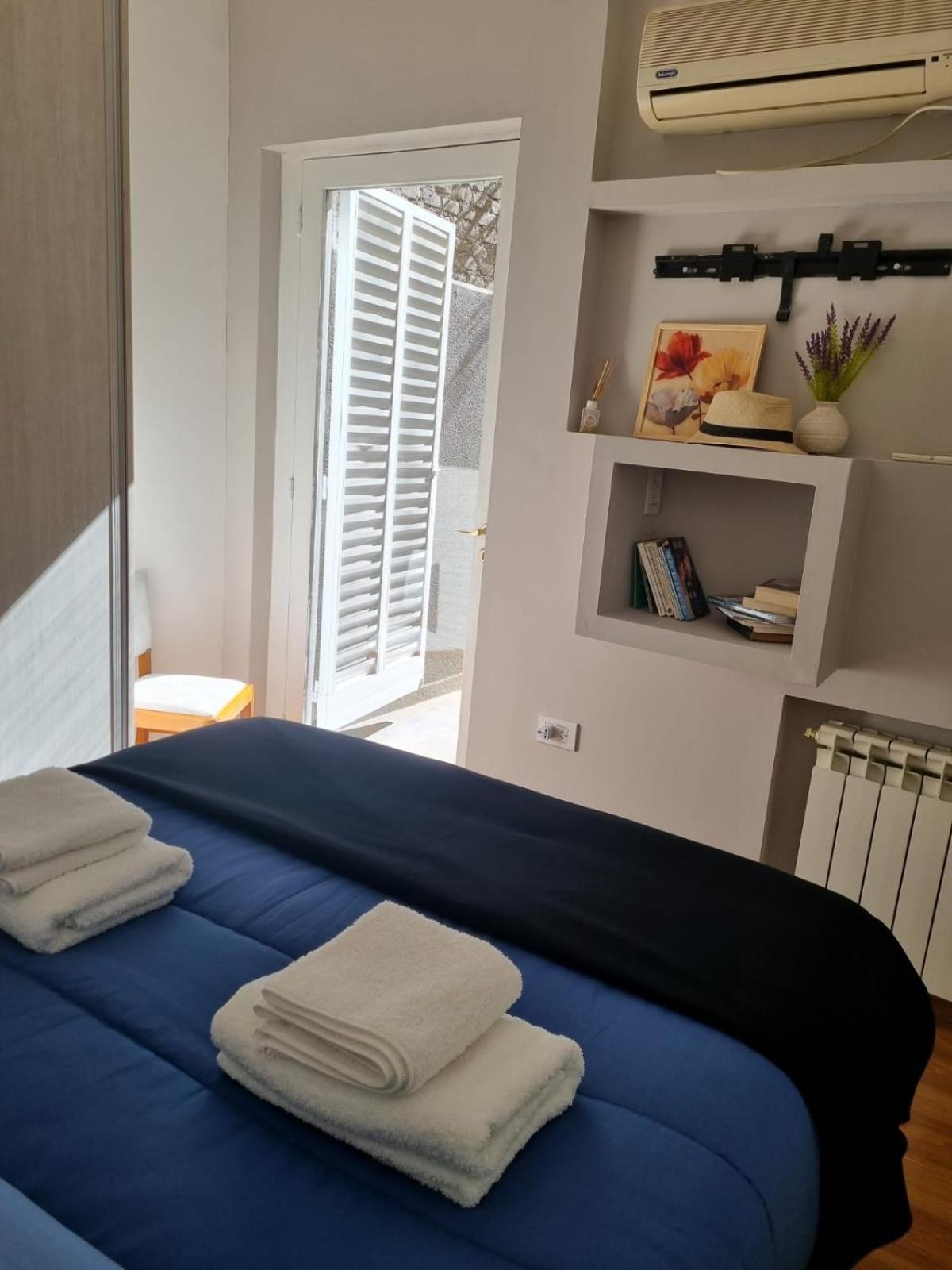 Apartamento Casa Vimont Con Cochera Propia Mendoza