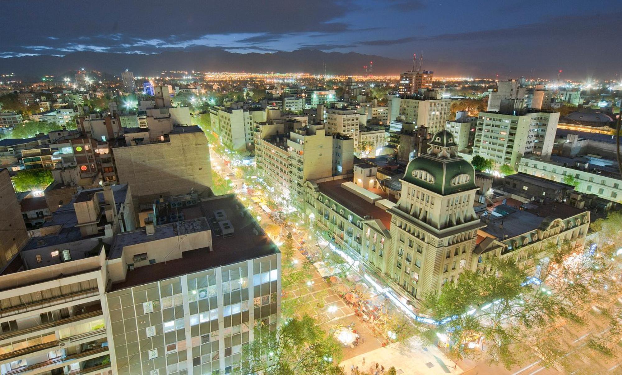 Apartment Departamento En Peatonal, Centro De Mendoza!!