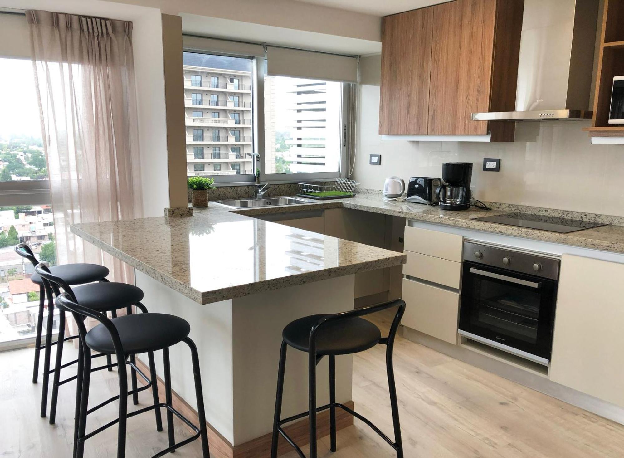 Torre L Apartamento *
