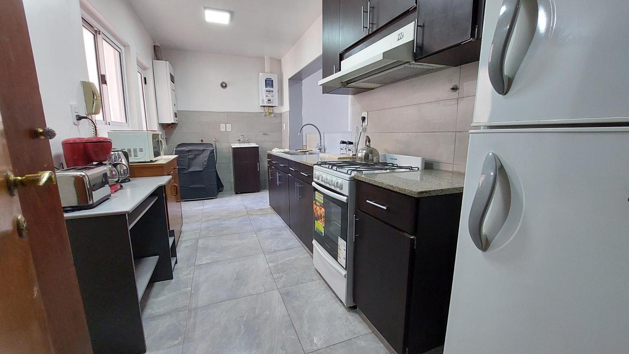 Centrico Metros De Peatonal Apartamento *