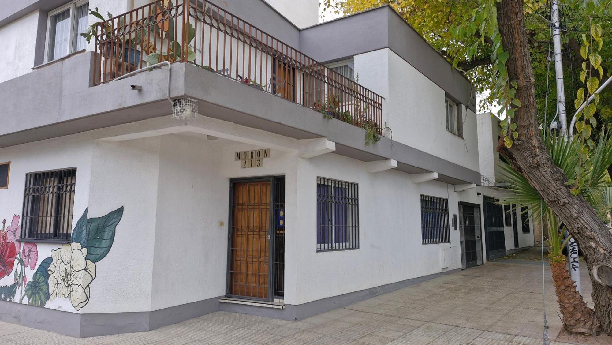 Amplio Departamento, La Mejor Ubicación En Apartamento *