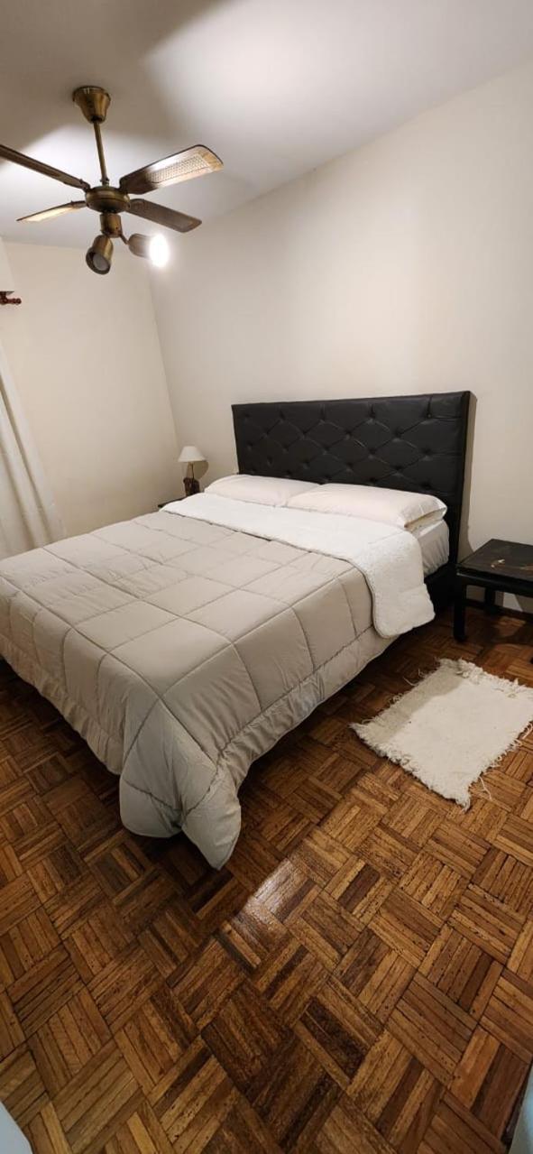Es Montana, Paz Y Malbec Apartamento