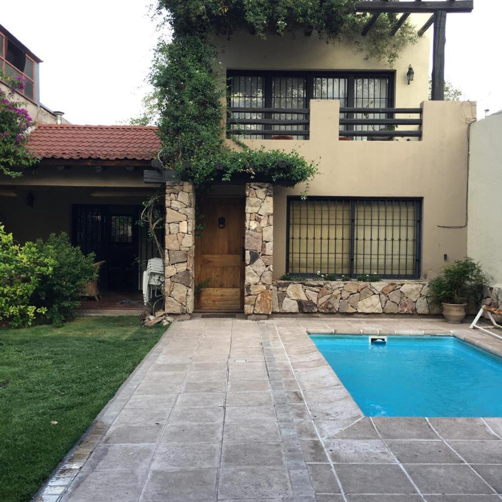 Quinta Montaña - Casa Entera Grupo O Familia 8-10 Personas - Céntrica, Piscina - Todas Comodidades! Сasa de vacaciones