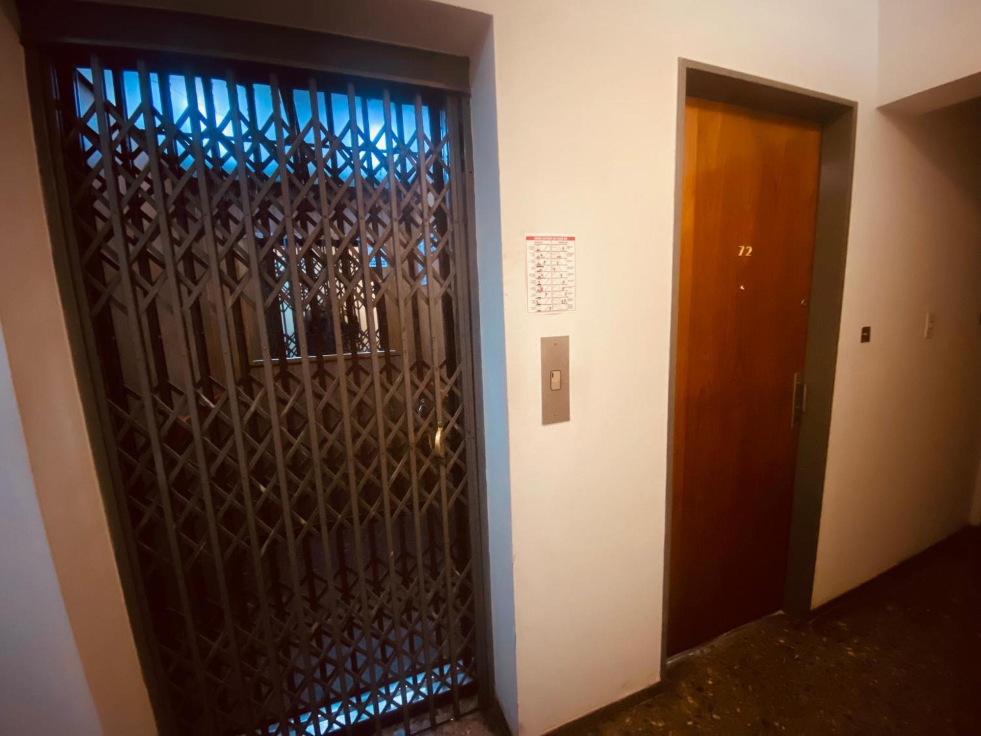 Tu Casa En Espana Y Peatonal - Cochera Privada Incluida - Microcentro