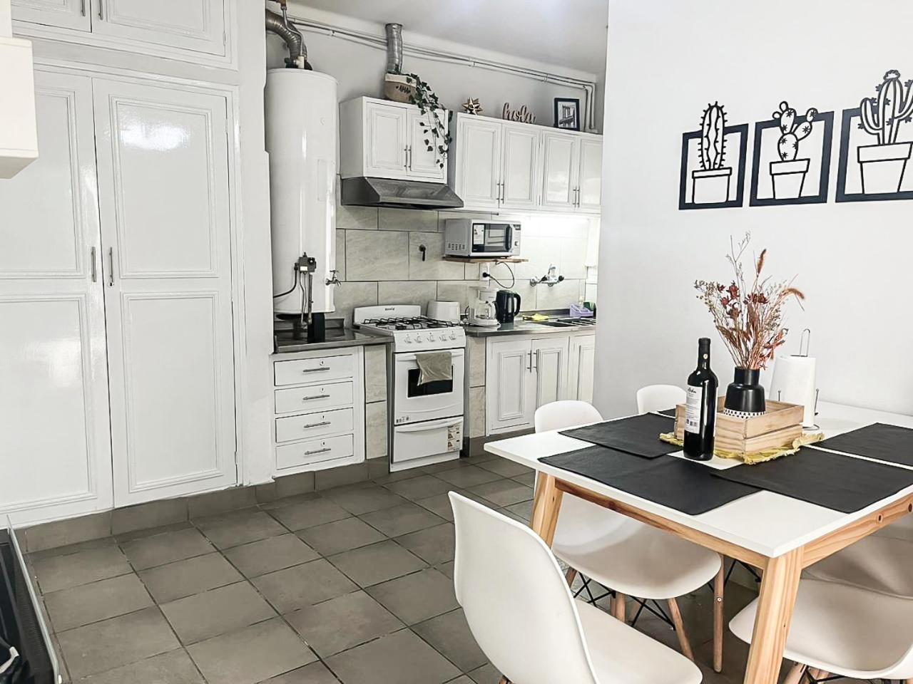 Hermosa Casa Estilo Nordico En Tranquilo Barrio Centrico Holiday home *
