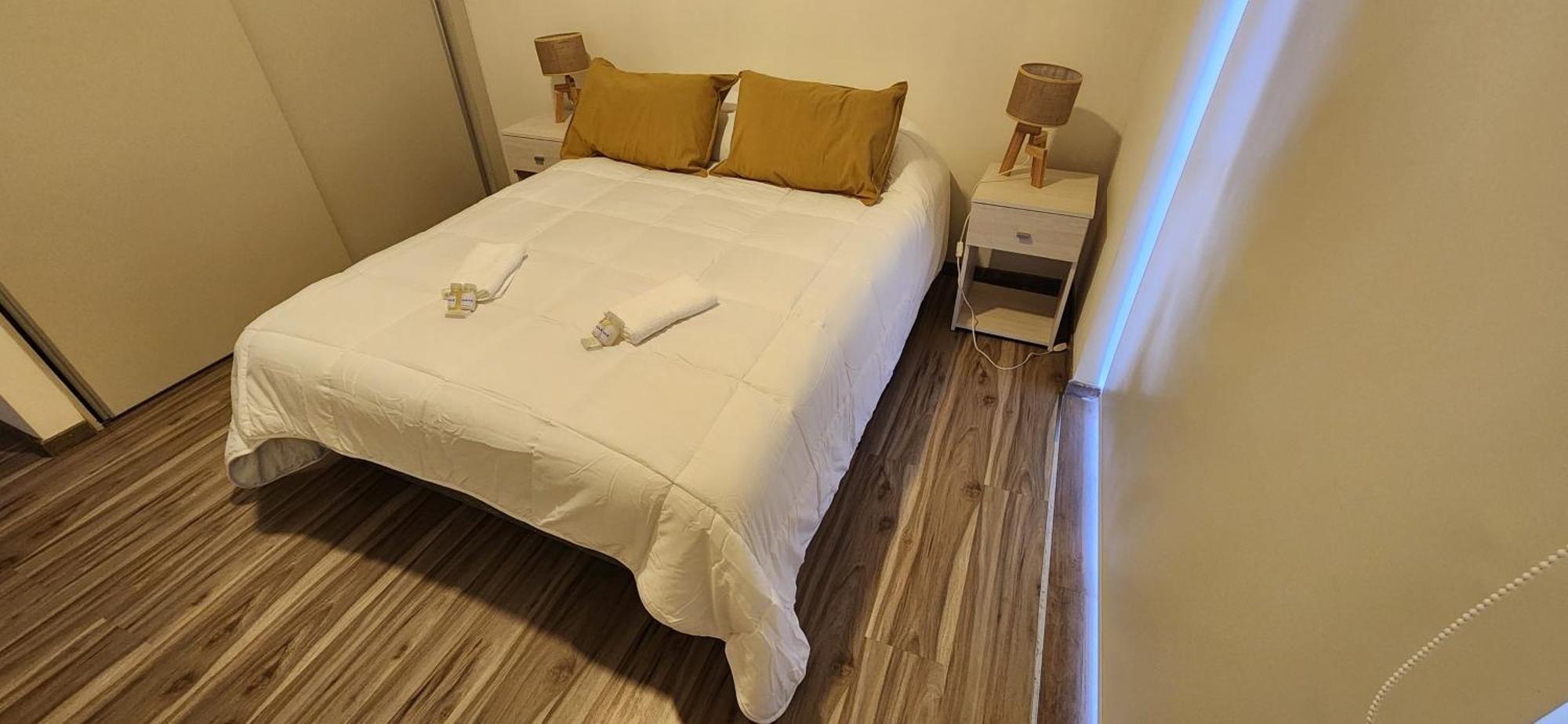 Excelente Ubicacion En El Centro De Apartamento *