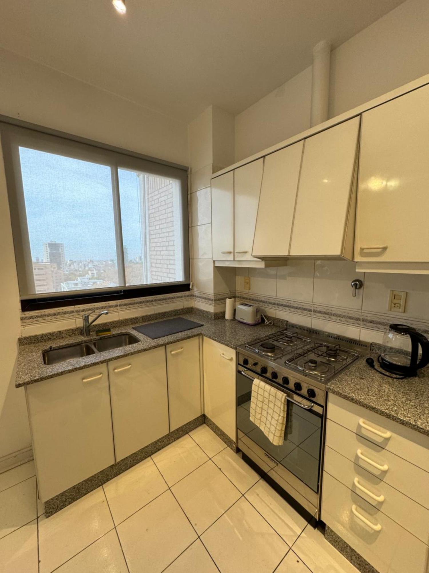 Apartamento Departamento En El Corazon De *