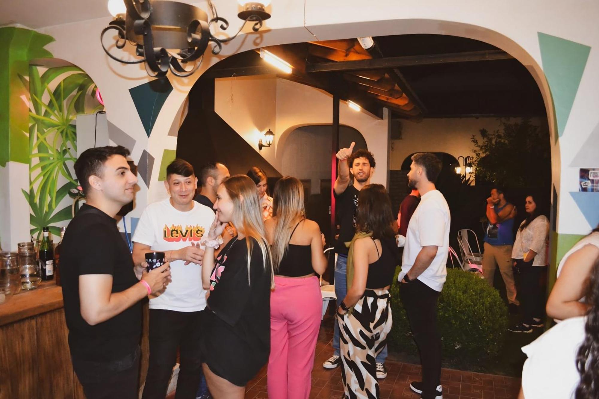 Hostal Fuxia House Mendoza
