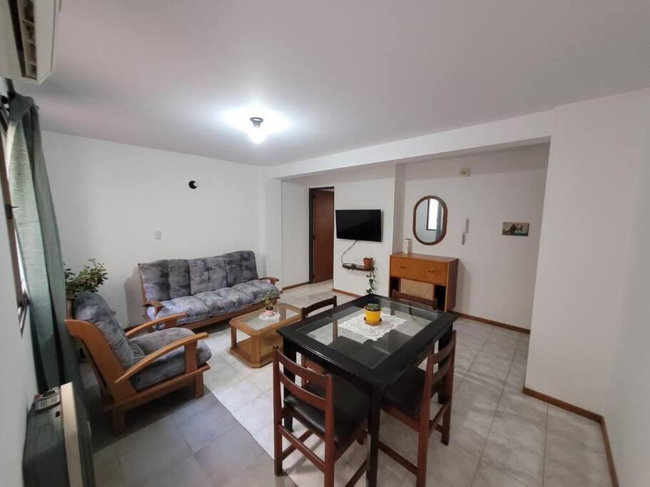Depto Muy Centrico Apartamento *