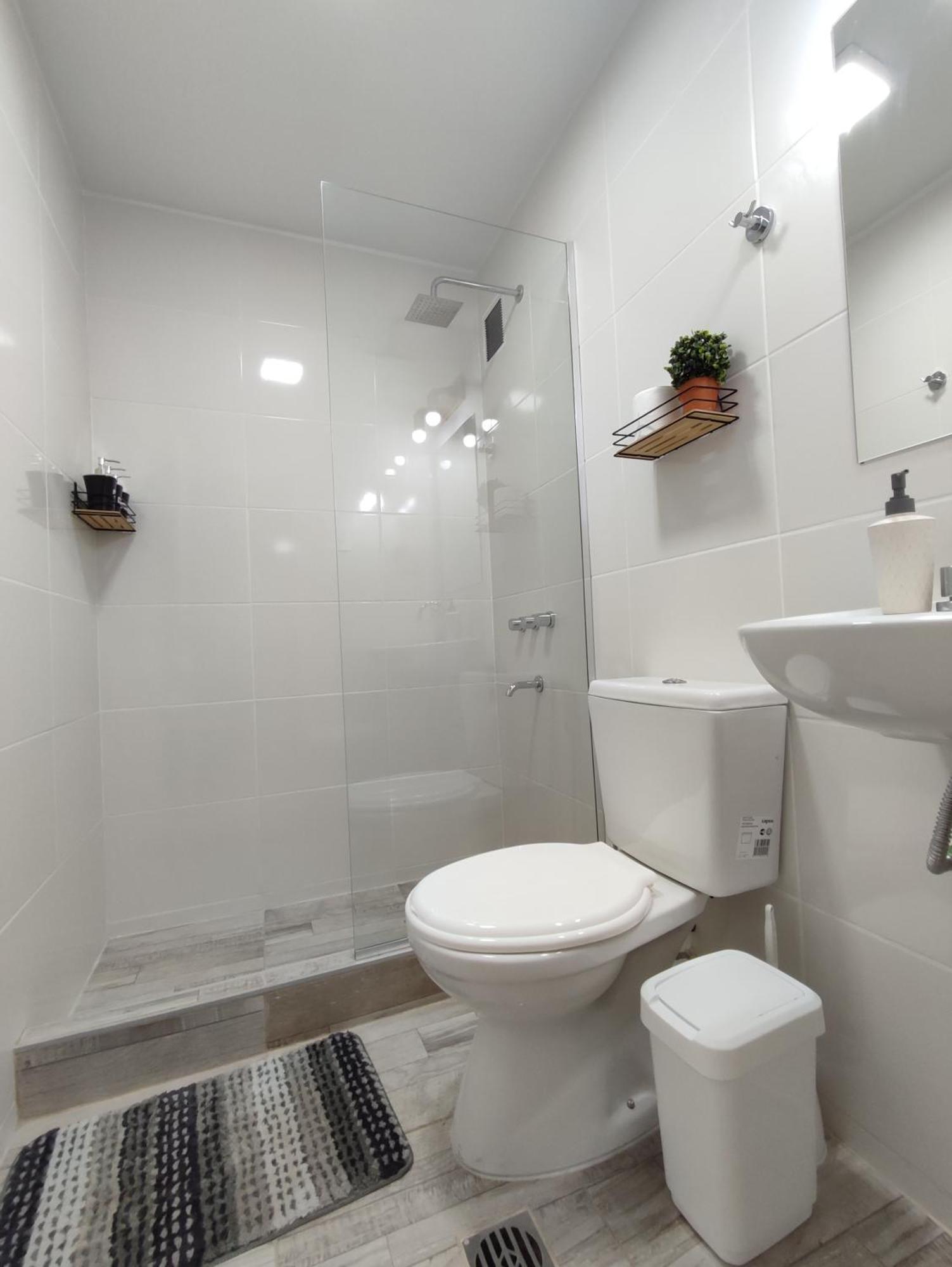 Apartamento Tranquilo Departamento En *