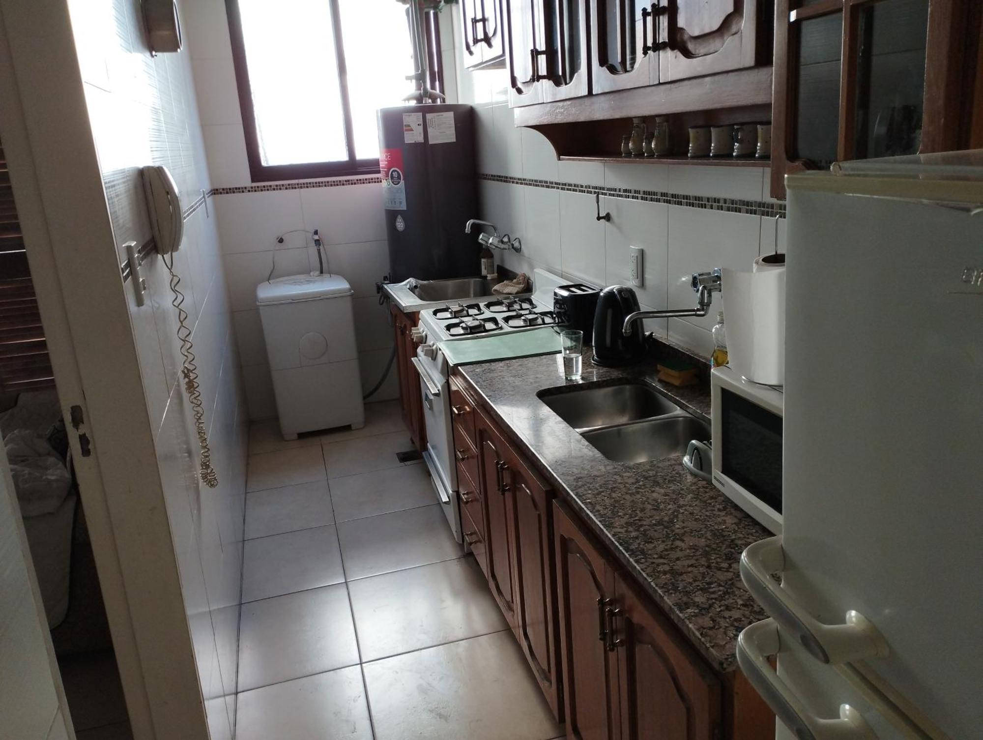 Departamento Plaza Espana Con Cochera Apartamento
