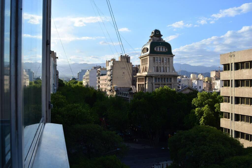 Semipiso Centrico Con Hermosas Vistas De La Ciudad *