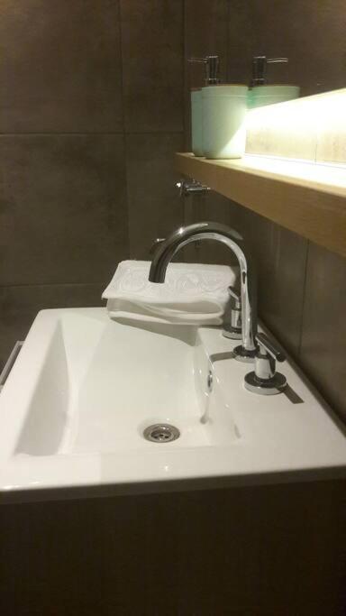 Excelente 2 O 3 Personas Ubicacion Ideal Apartamento Mendoza