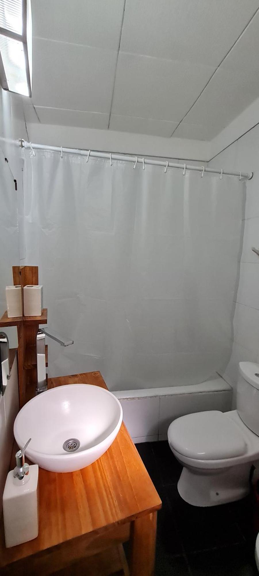 Casa Con Cochera Incluida *