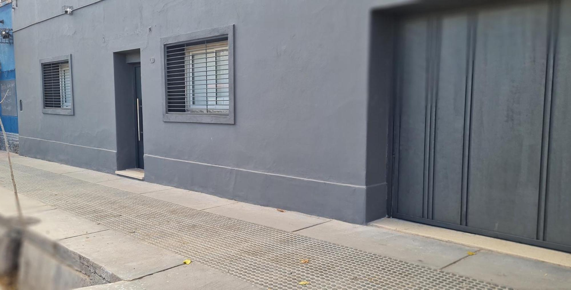 Casa Con Cochera Incluida Apartamento