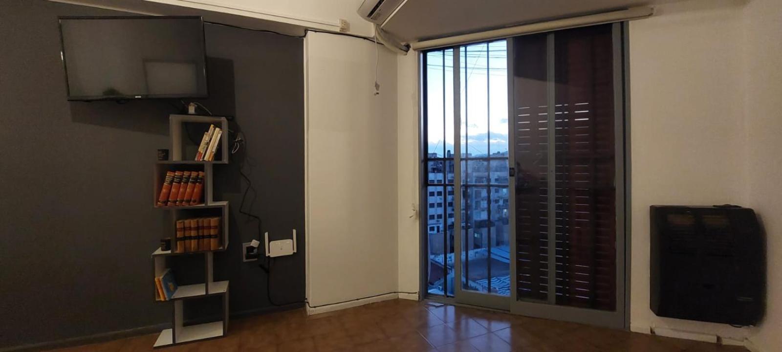 Centro Ca, Luminoso Departamento