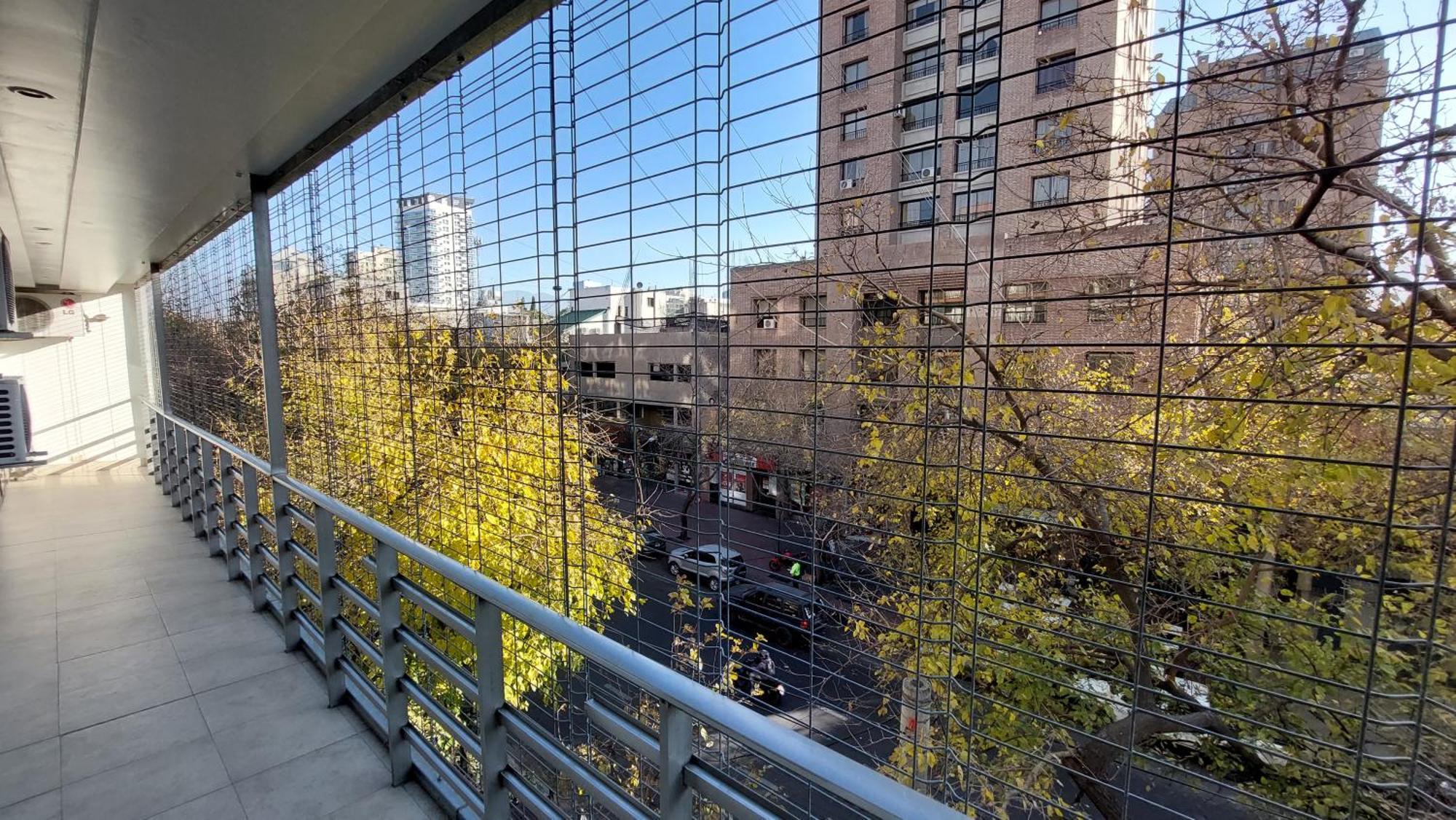 Apartment Excelente Ubicacion, Cerca Aristides, Cochera Gratis *