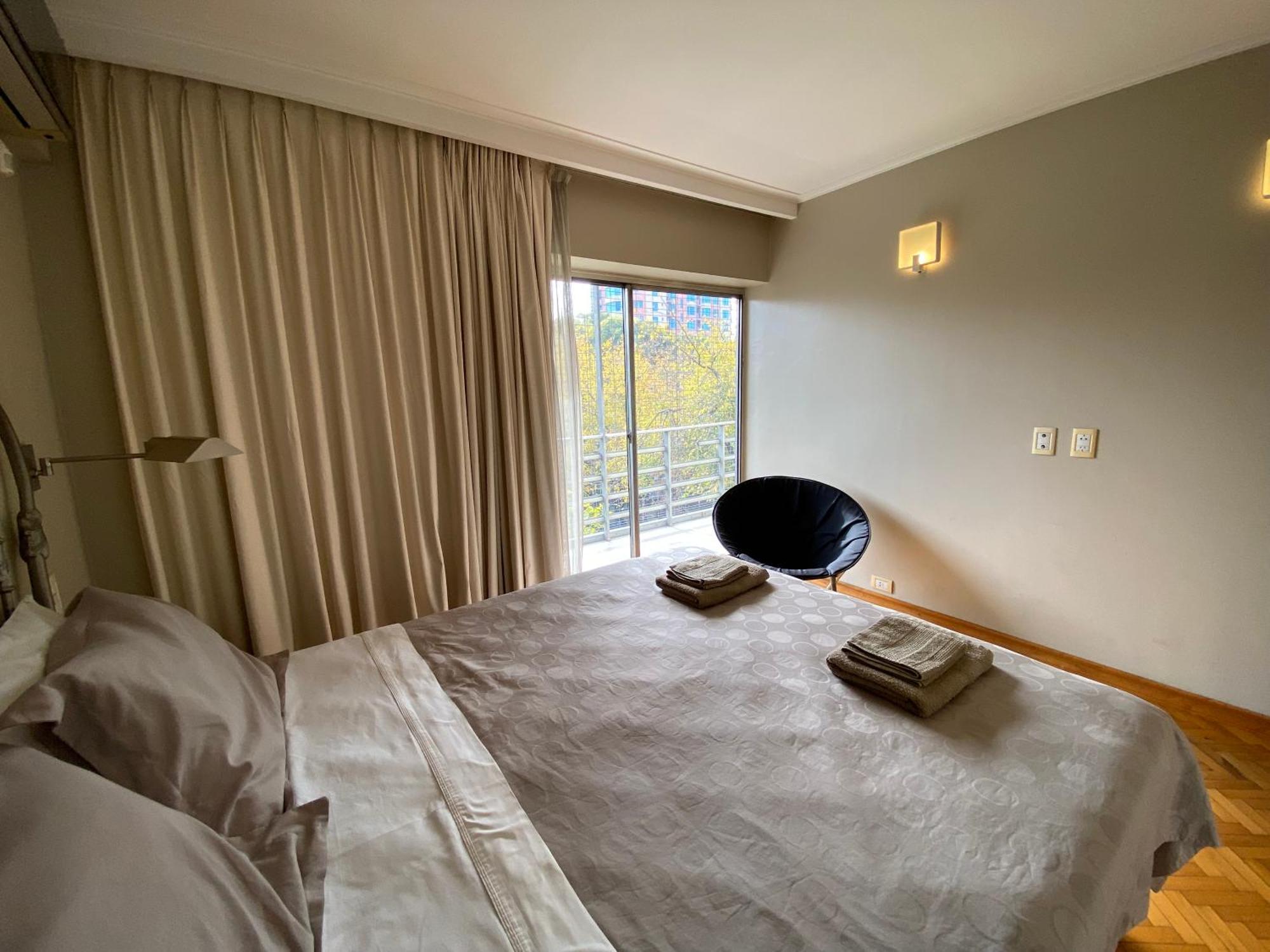 Excelente Ubicacion, Cerca Aristides, Cochera Gratis Apartment