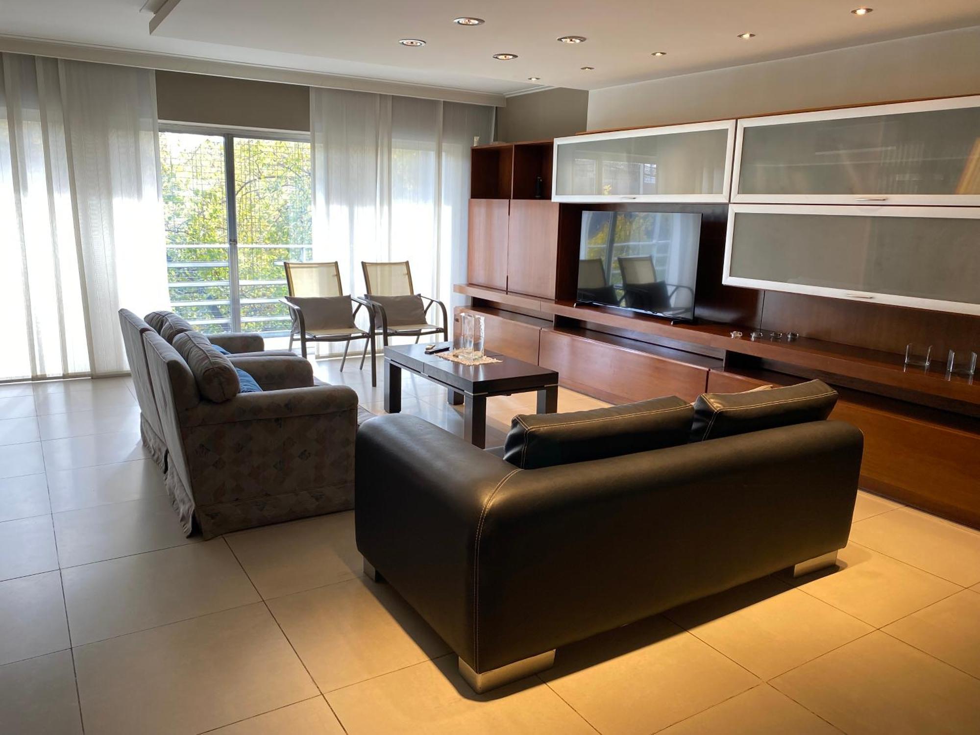 Excelente Ubicacion, Cerca Aristides, Cochera Gratis Apartment Mendoza