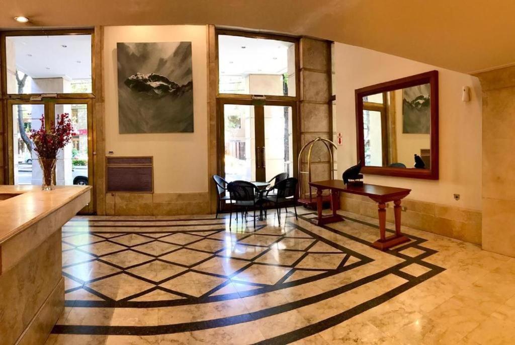 Apartment Lujoso Departamento En La Mejor Ubicacion De La Ciudad De Mendoza, Con Vista A La Montana Y Piscina