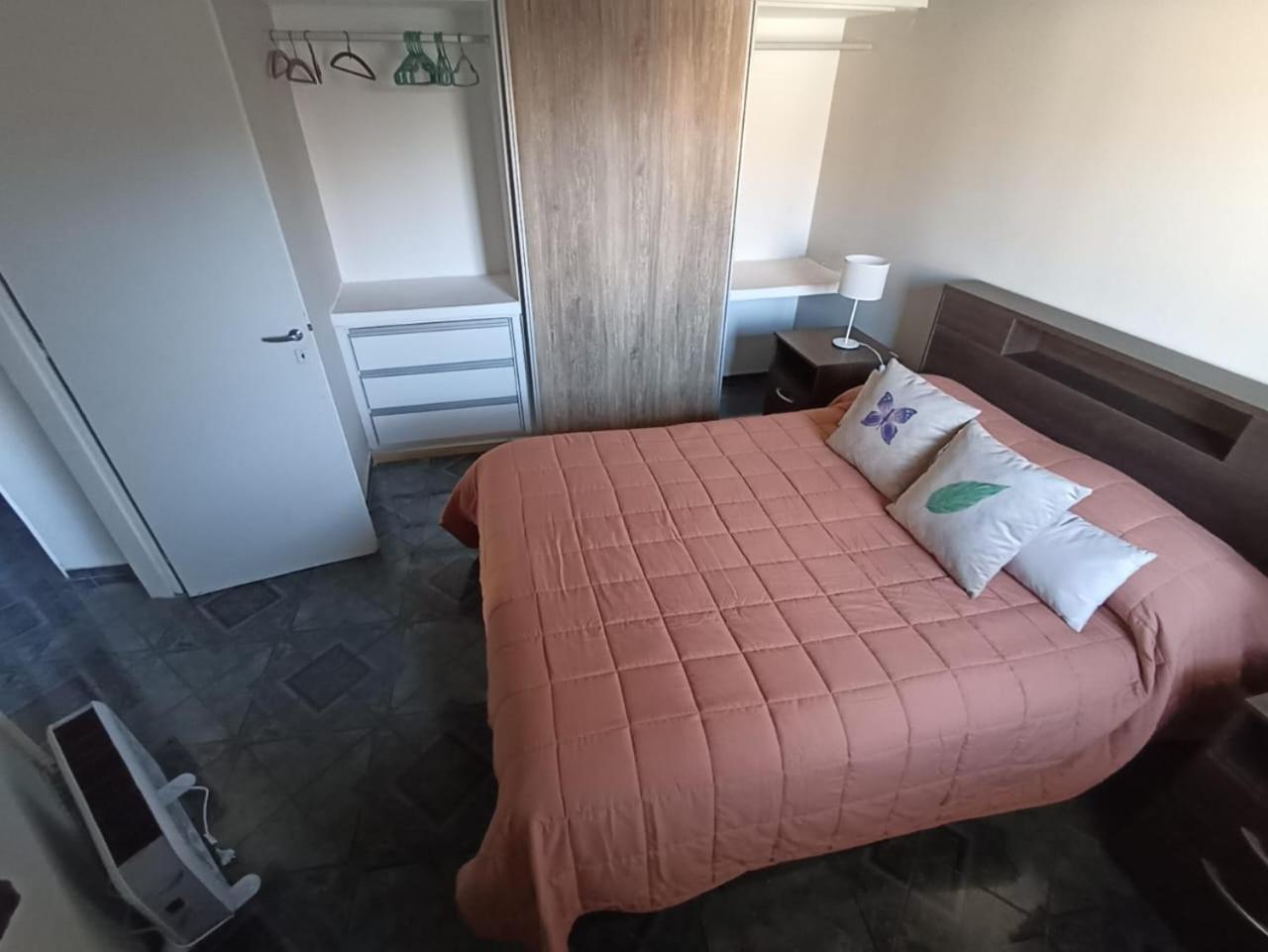 Apartamento Departamento Ciudad De Calle Rondeau *