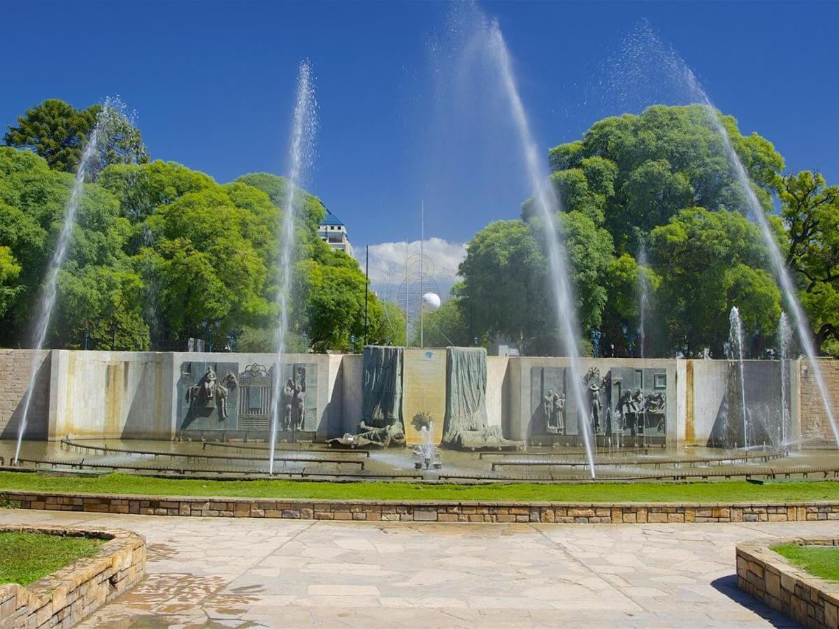 Pleno Centro Peatonal Hermoso Y Luminoso Departamento Mendoza