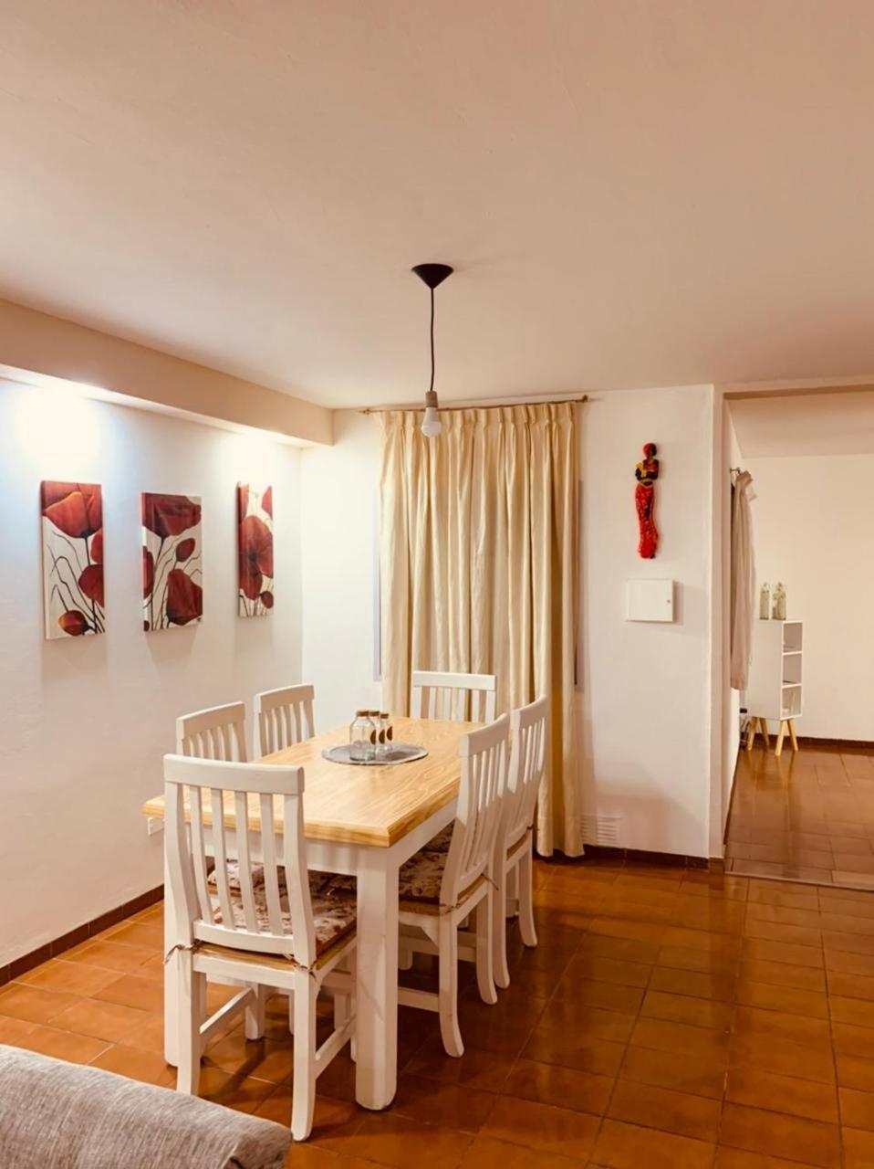 Apartamento Departamento Amplio Zona Centro De *
