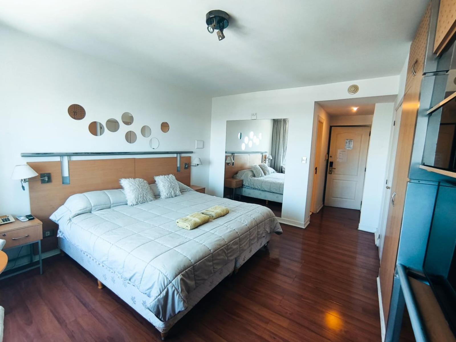 Departamento Altos Presidente Mitre Apartment *