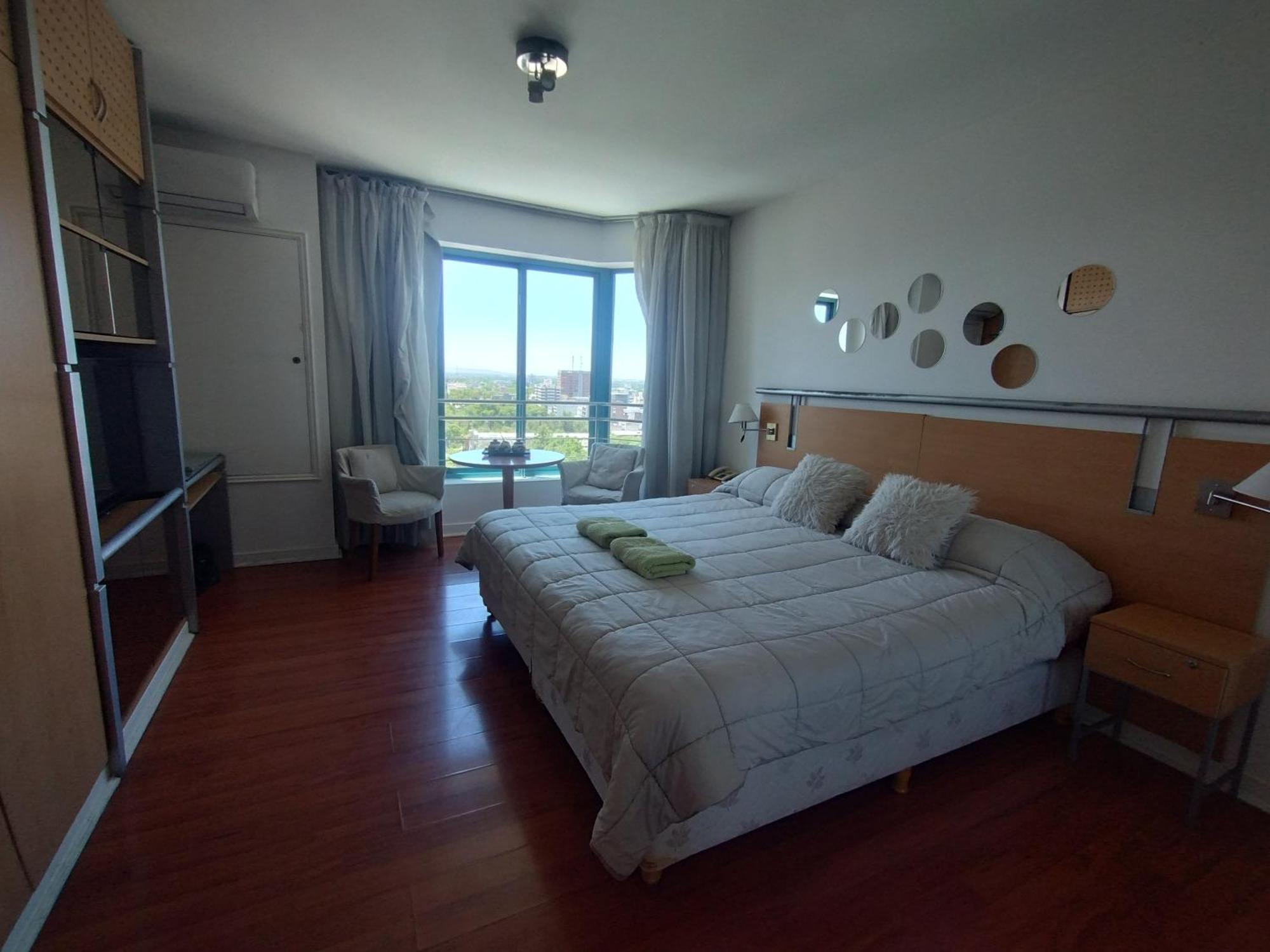 Departamento Altos Presidente Mitre Apartment *