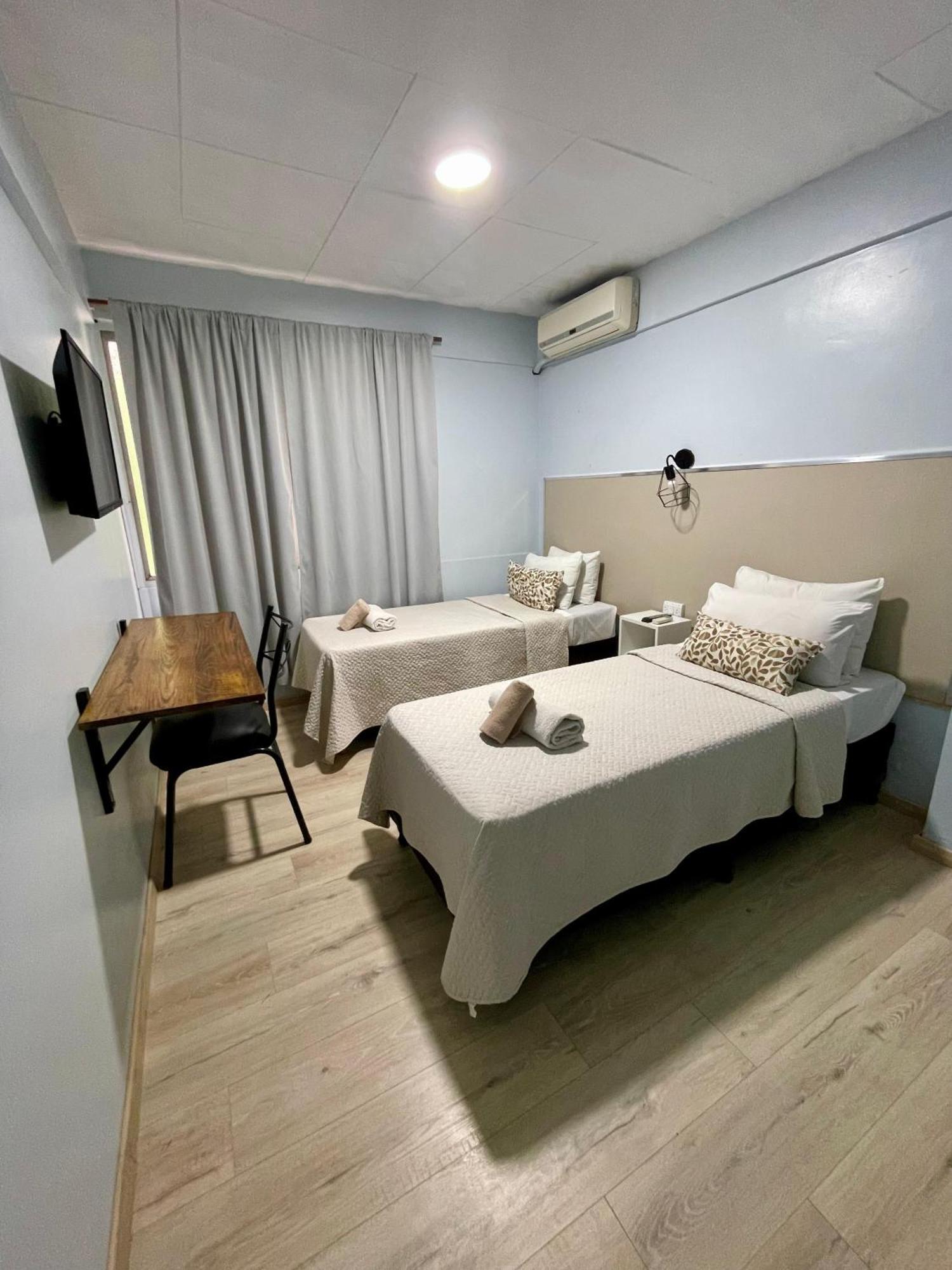 Esencial Hotel