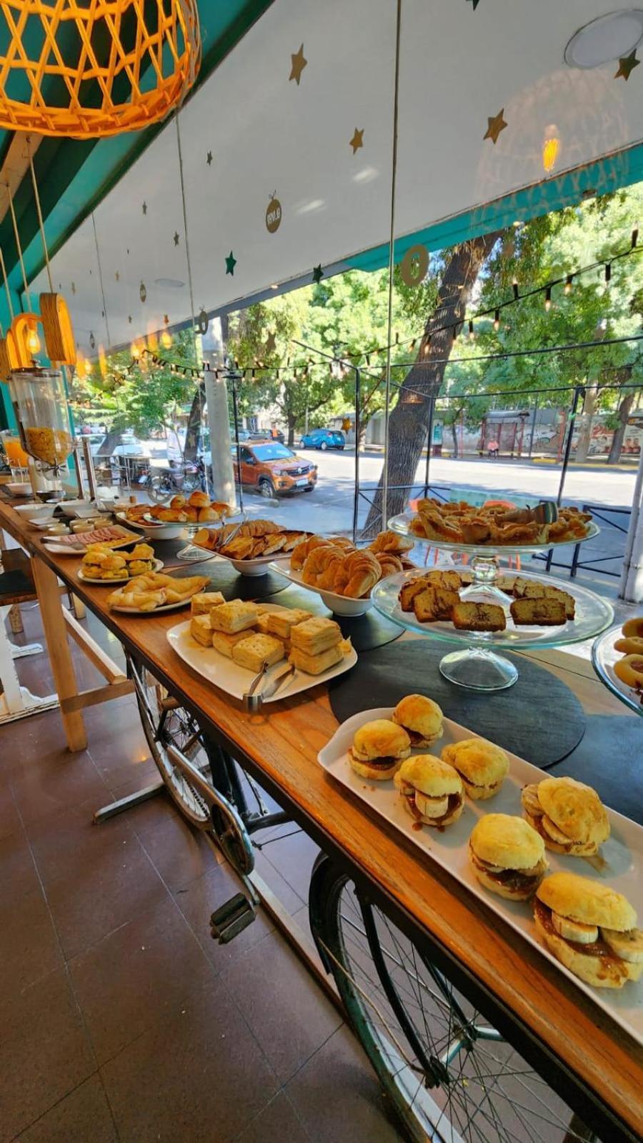 Hotel Esencial Mendoza