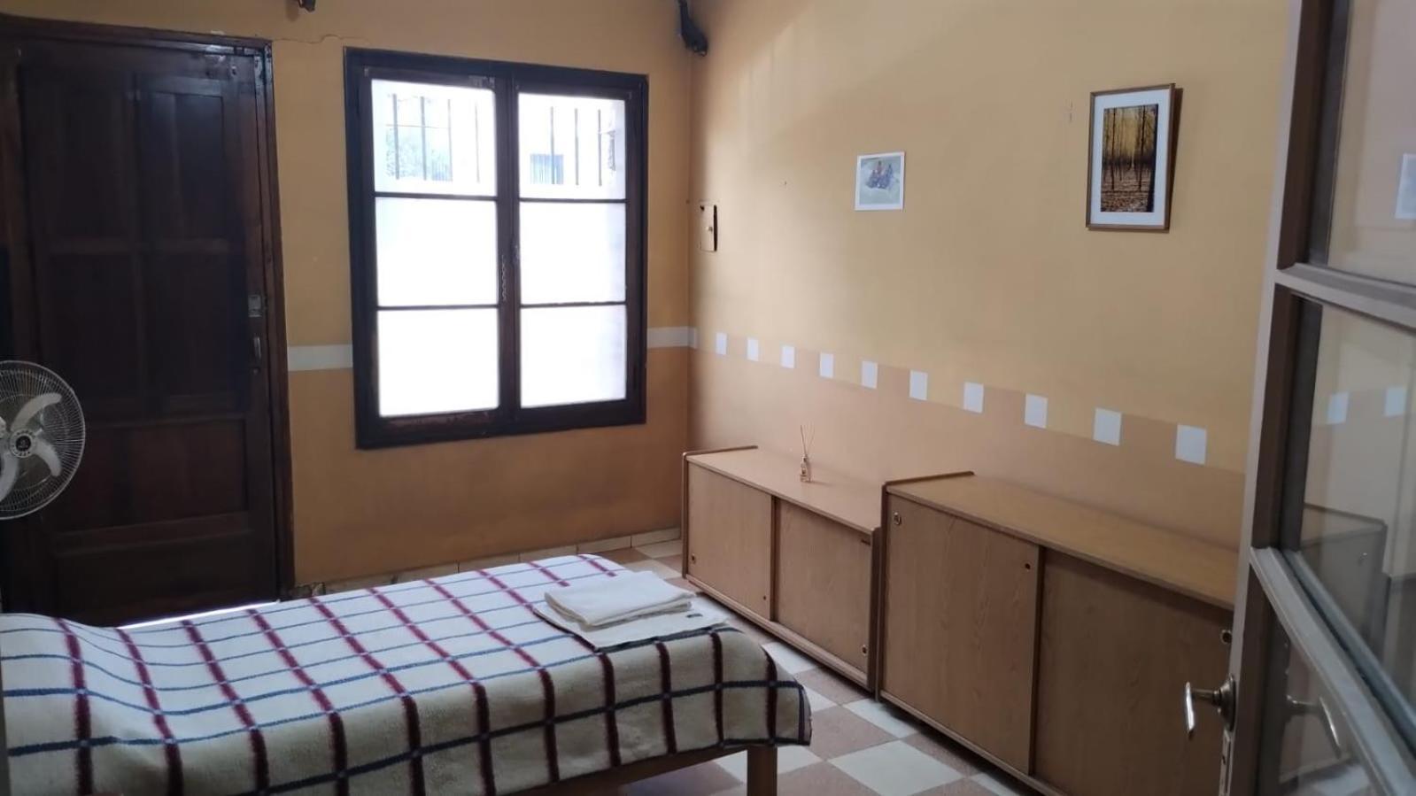 La Del Colibri Hostal *