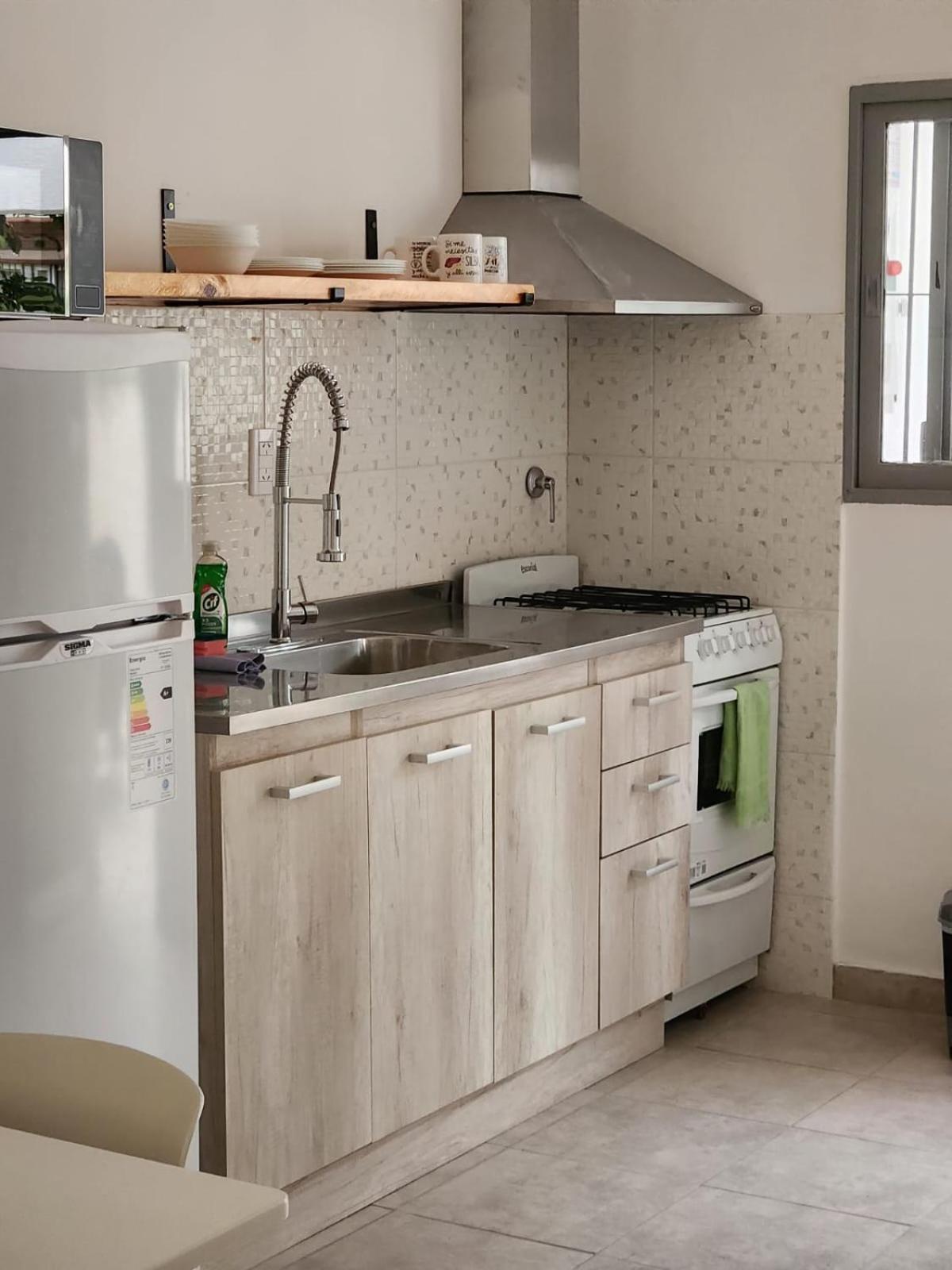 Apartamento Departamento Con Cochera Cerca Del Centro En
