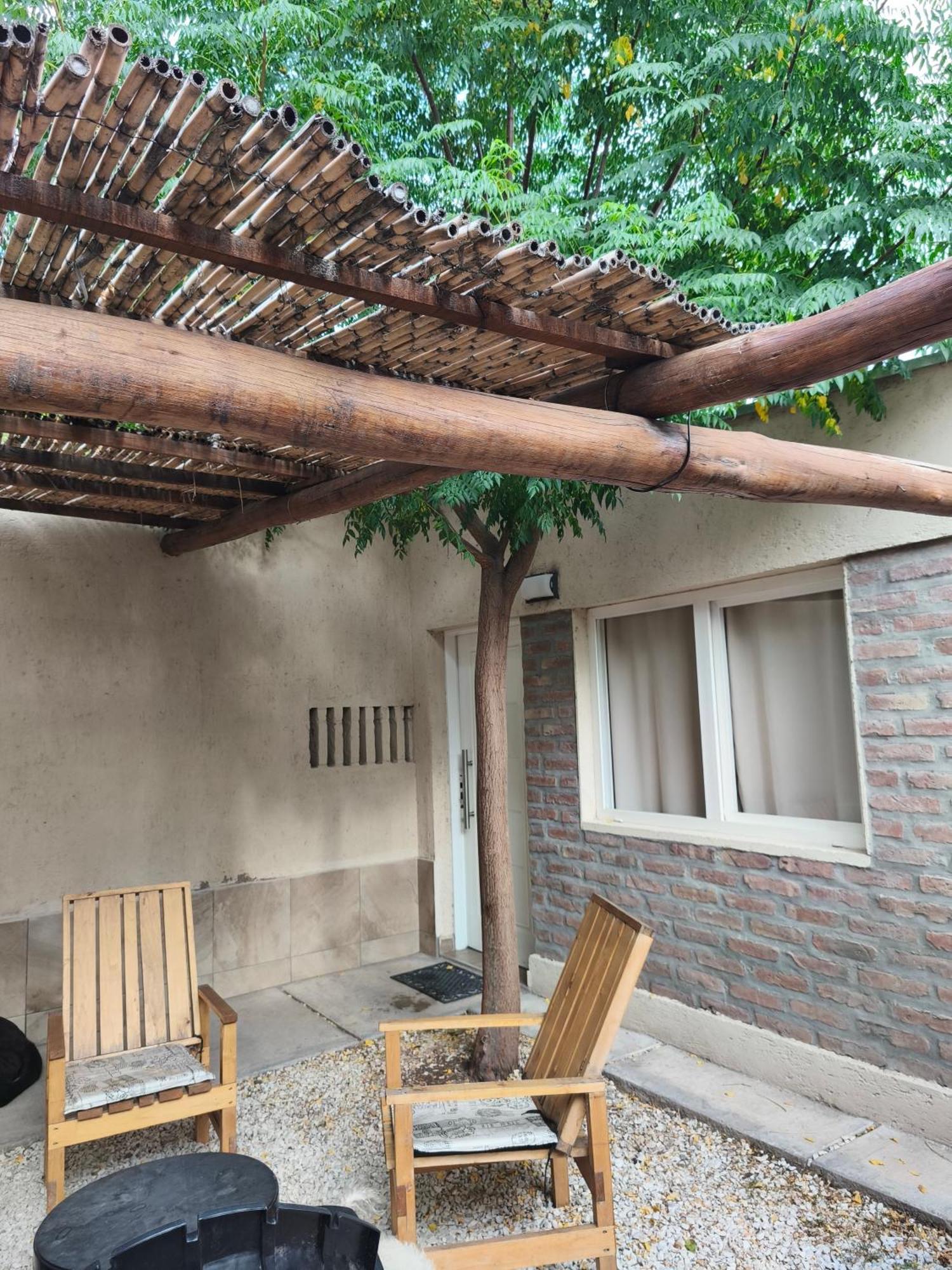 La Casa De Margarita Mendoza
