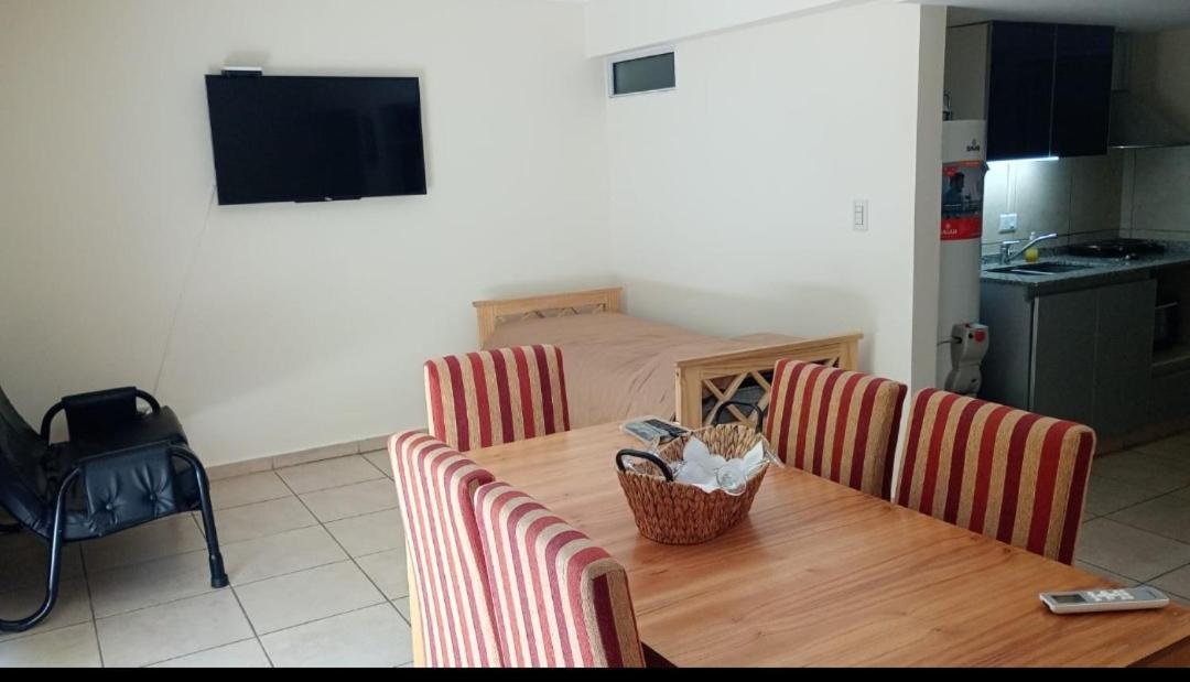 Angelus Apartment