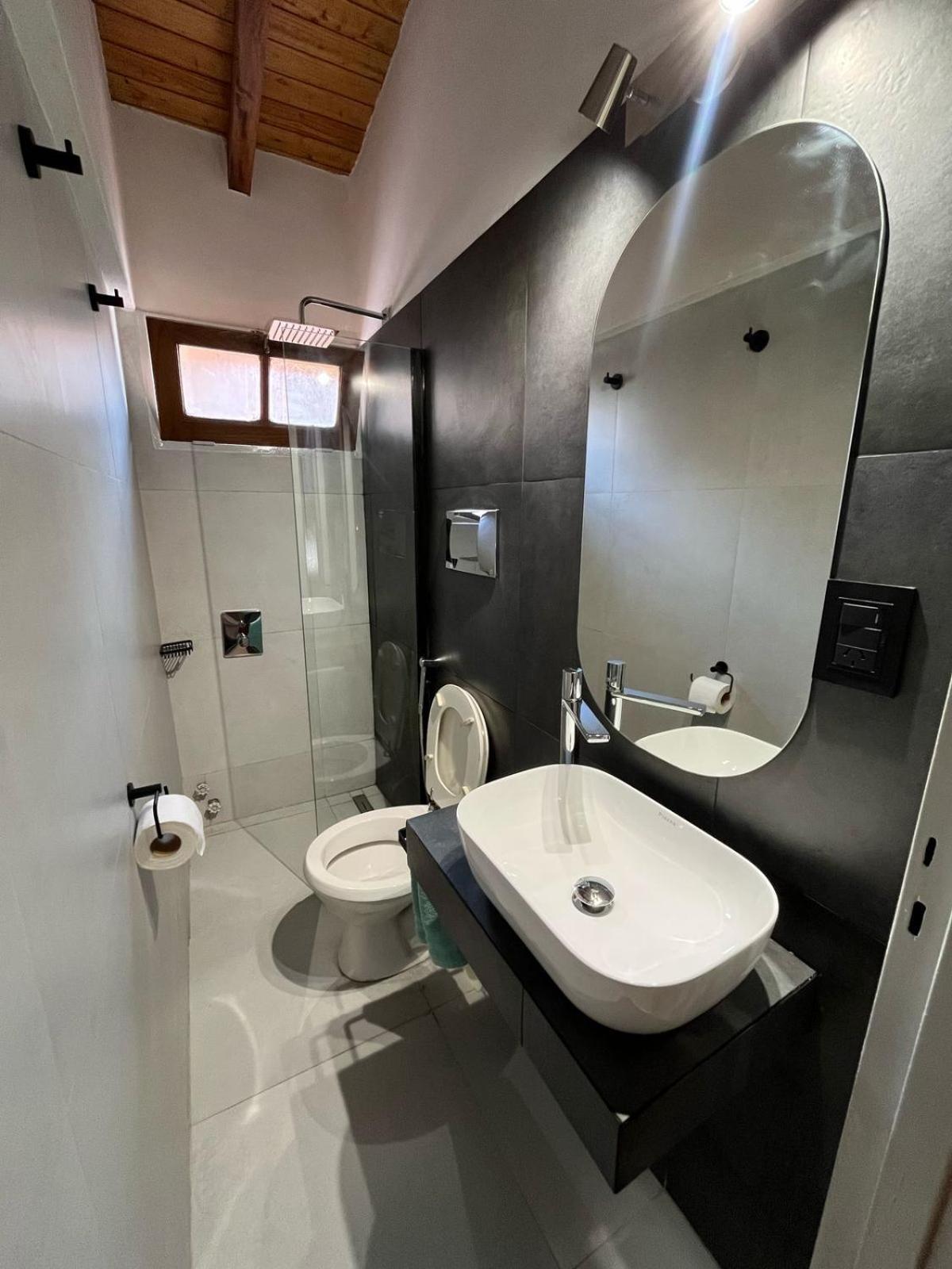 Apartamento Amplio Departamento Monoambiente A Metros Del Parque General San Martin *