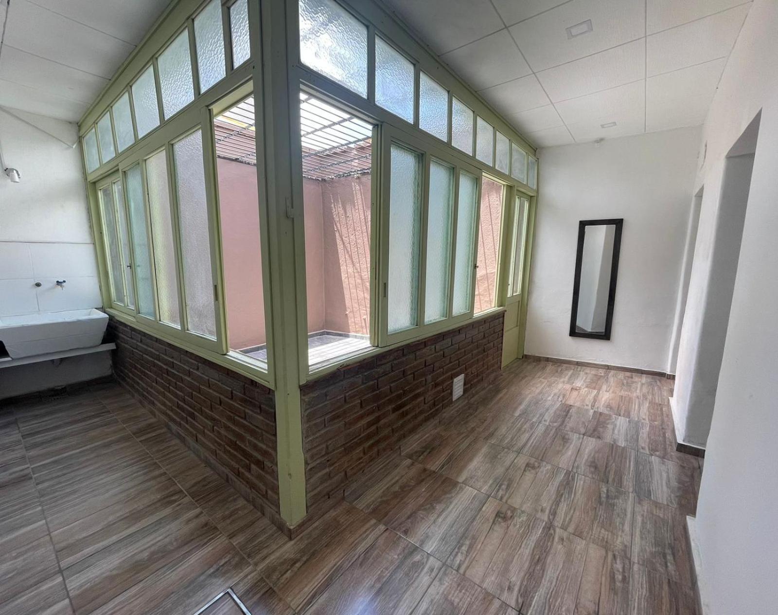 Casa Con Cochera Incluida Apartamento Mendoza
