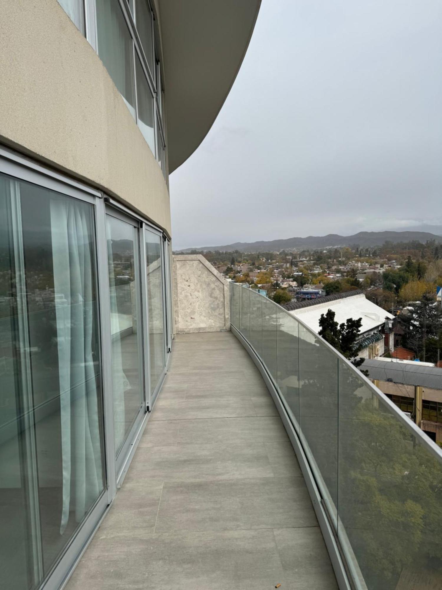 Depto Con Vista Increible A La Ciudad Y Cordillera , Con Balcon Apartamento Mendoza