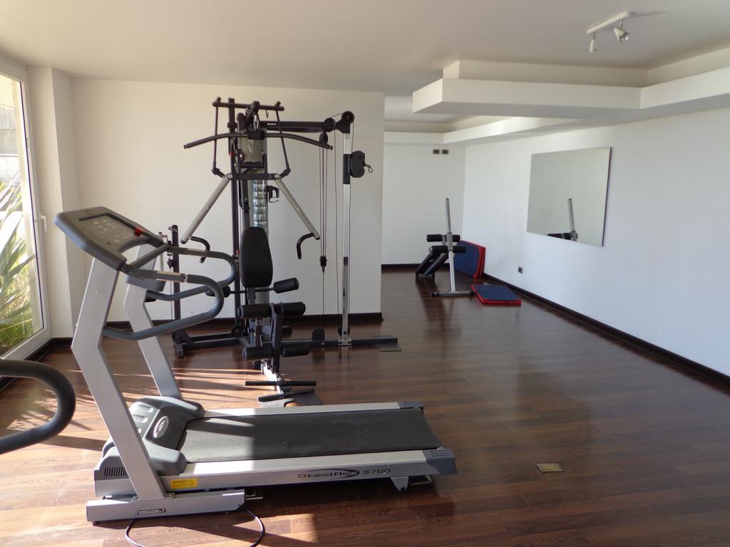 Suites & Mendoza