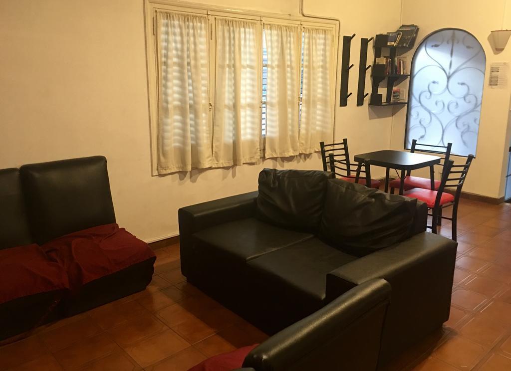 Hostal Lagares Mendoza