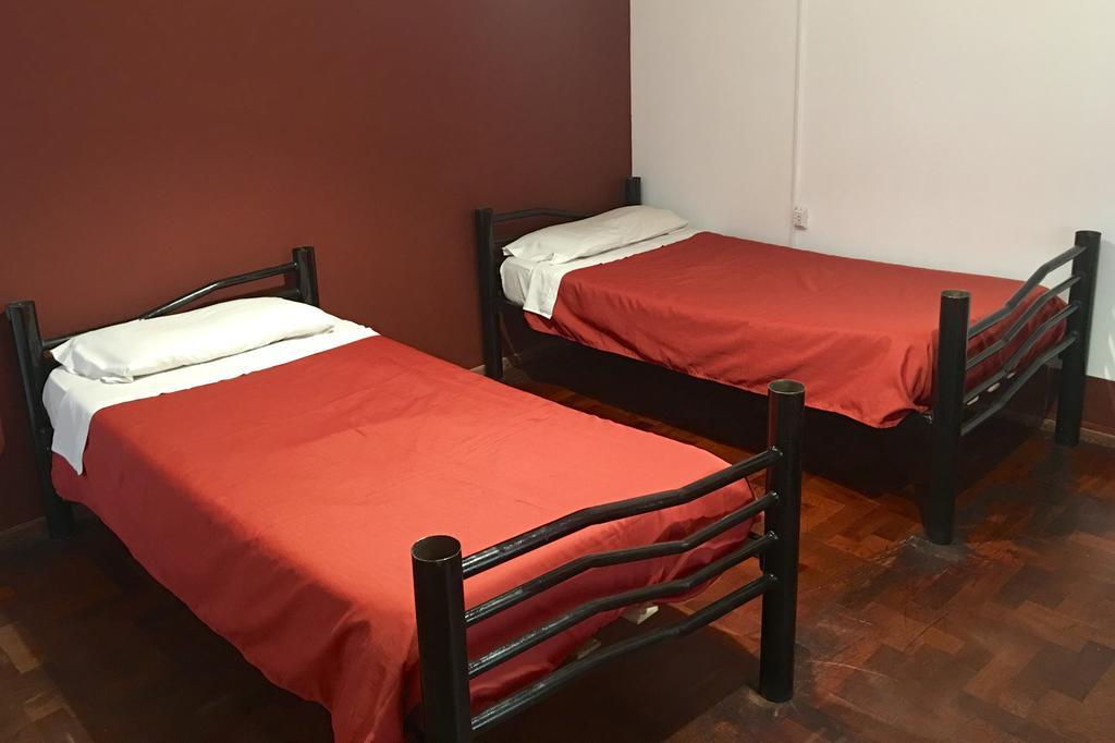Hostal Lagares Mendoza