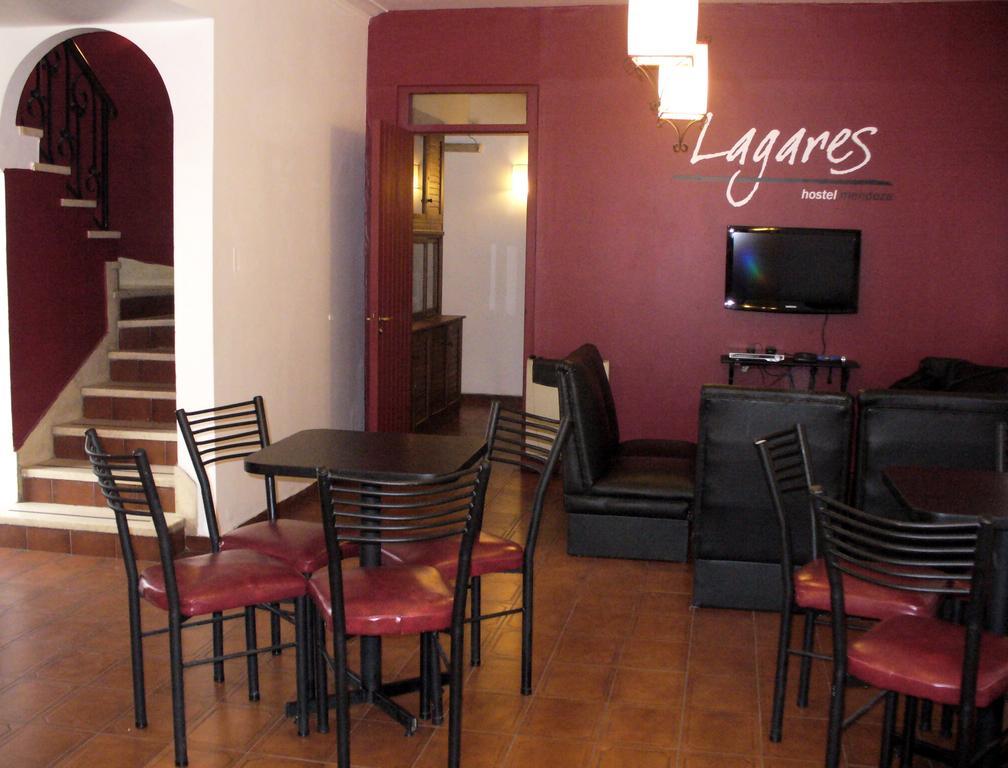 Lagares Hostal *