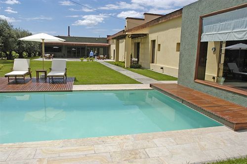 Club Tapiz 4*