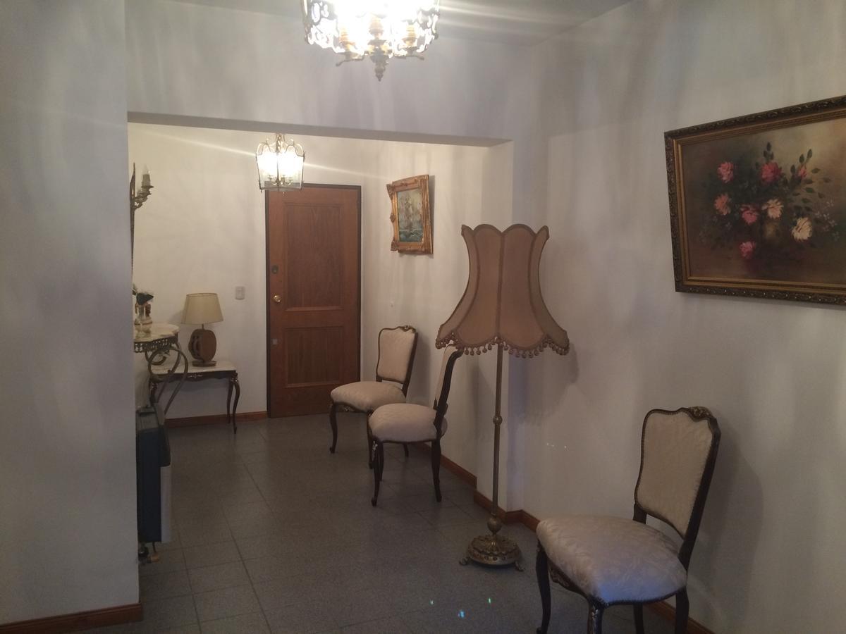 Apartamento Departamento Centrico Esquina Plaza Independencia