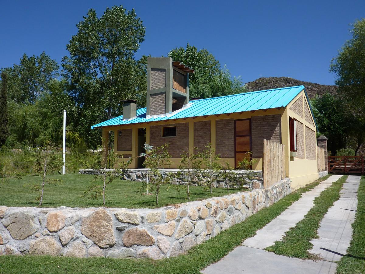 Cabanas Cerro Manantiales Lodge Mendoza