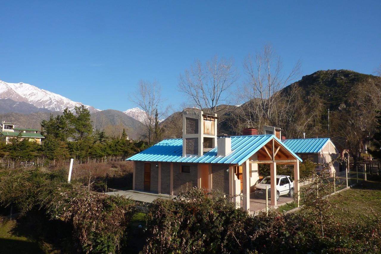 Cabanas Cerro Manantiales Lodge Mendoza