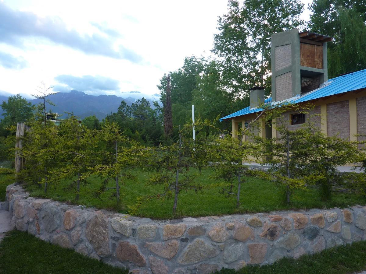 Cabanas Cerro Manantiales Lodge *